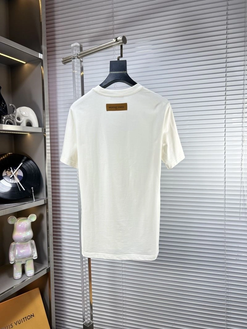 Louis Vuitton T-Shirts Comfortable 135175