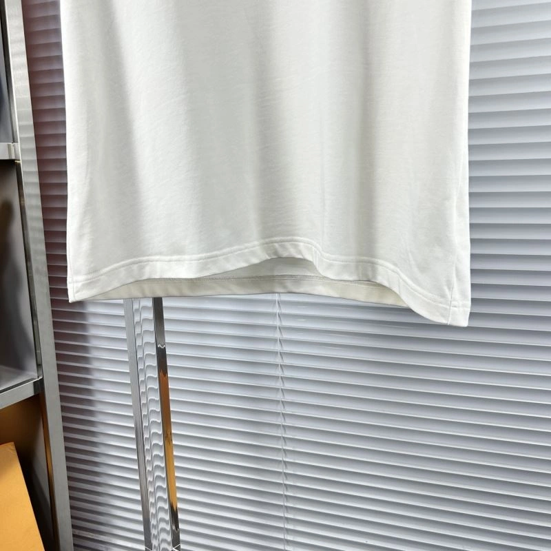 Louis Vuitton T-Shirts Comfortable 135175