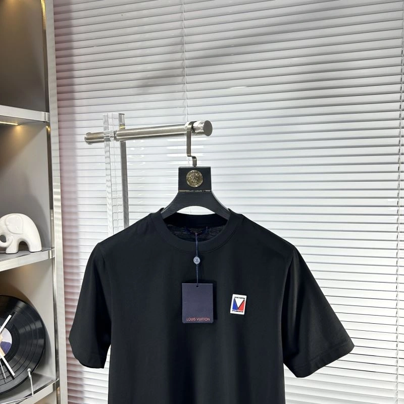 Louis Vuitton T-Shirts Upgraded 135161