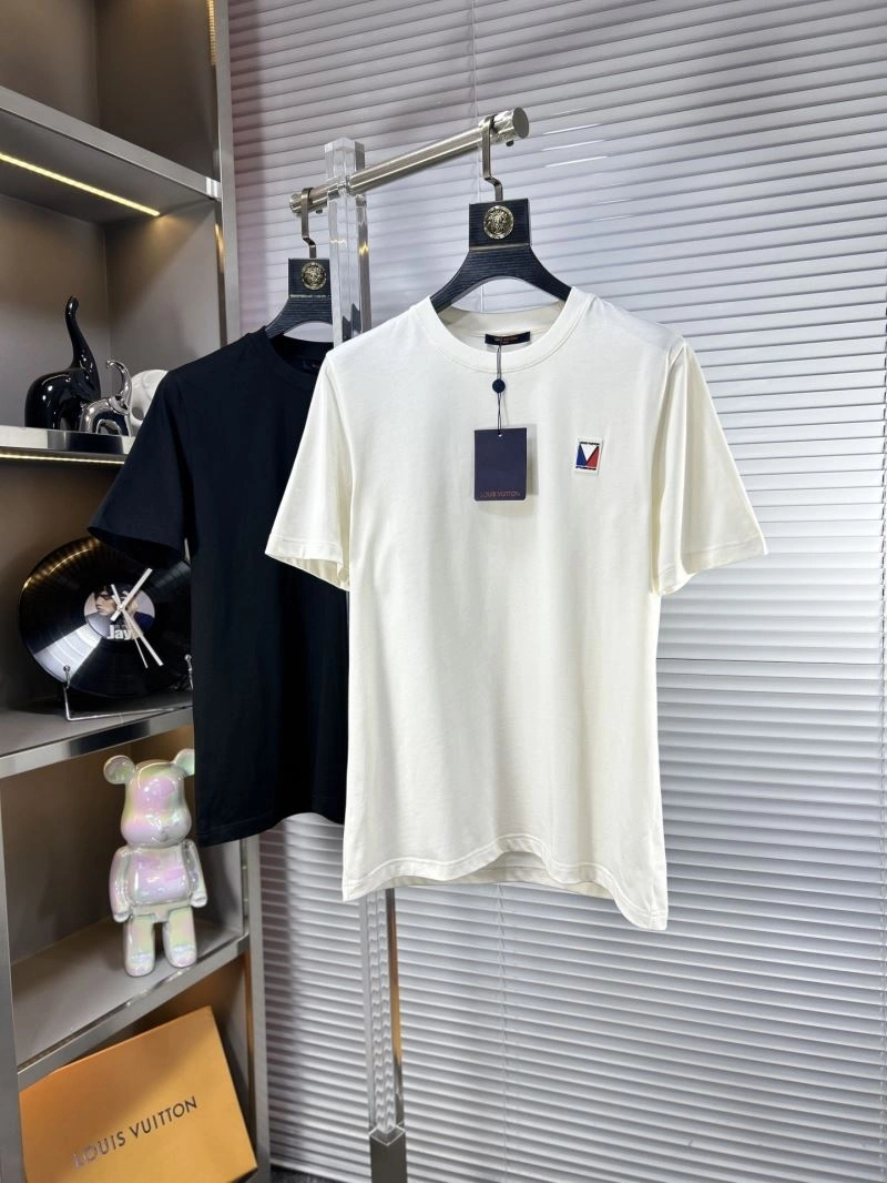 Louis Vuitton T-Shirts Upgraded 135161