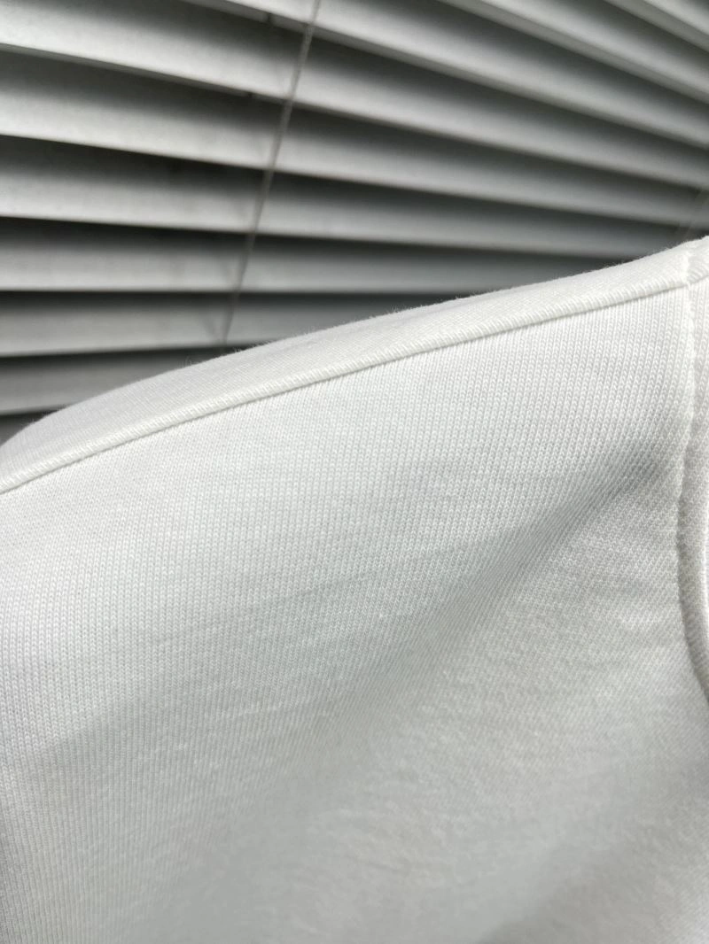Louis Vuitton T-Shirts Sophisticated 134790