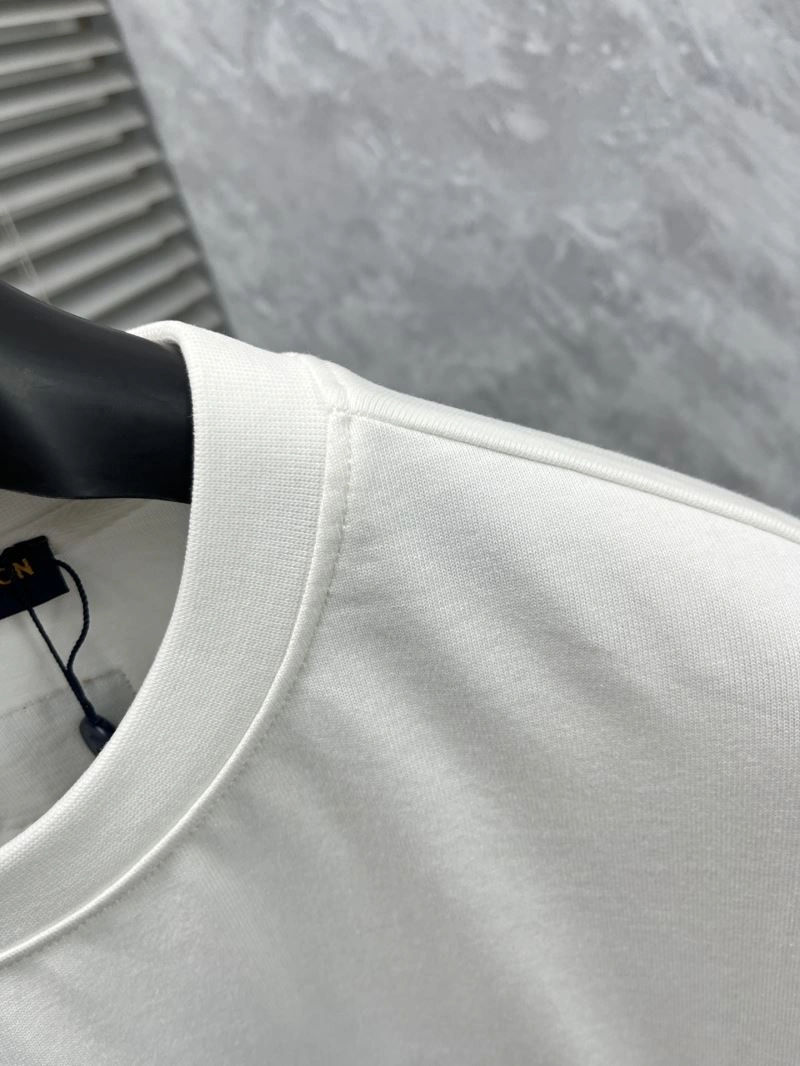 Louis Vuitton T-Shirts Sophisticated 134790