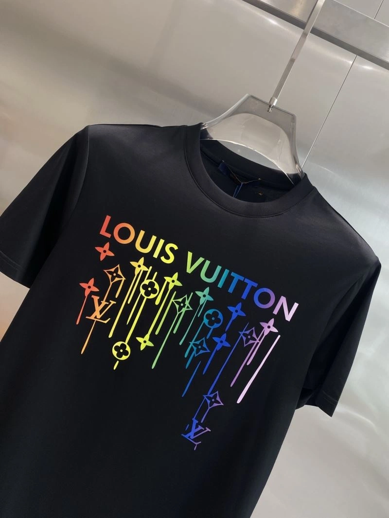 Louis Vuitton T-Shirts Modern 134823