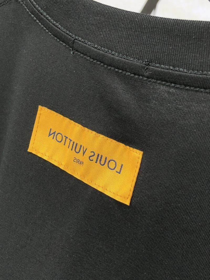 Durable Louis Vuitton T-Shirts 134765