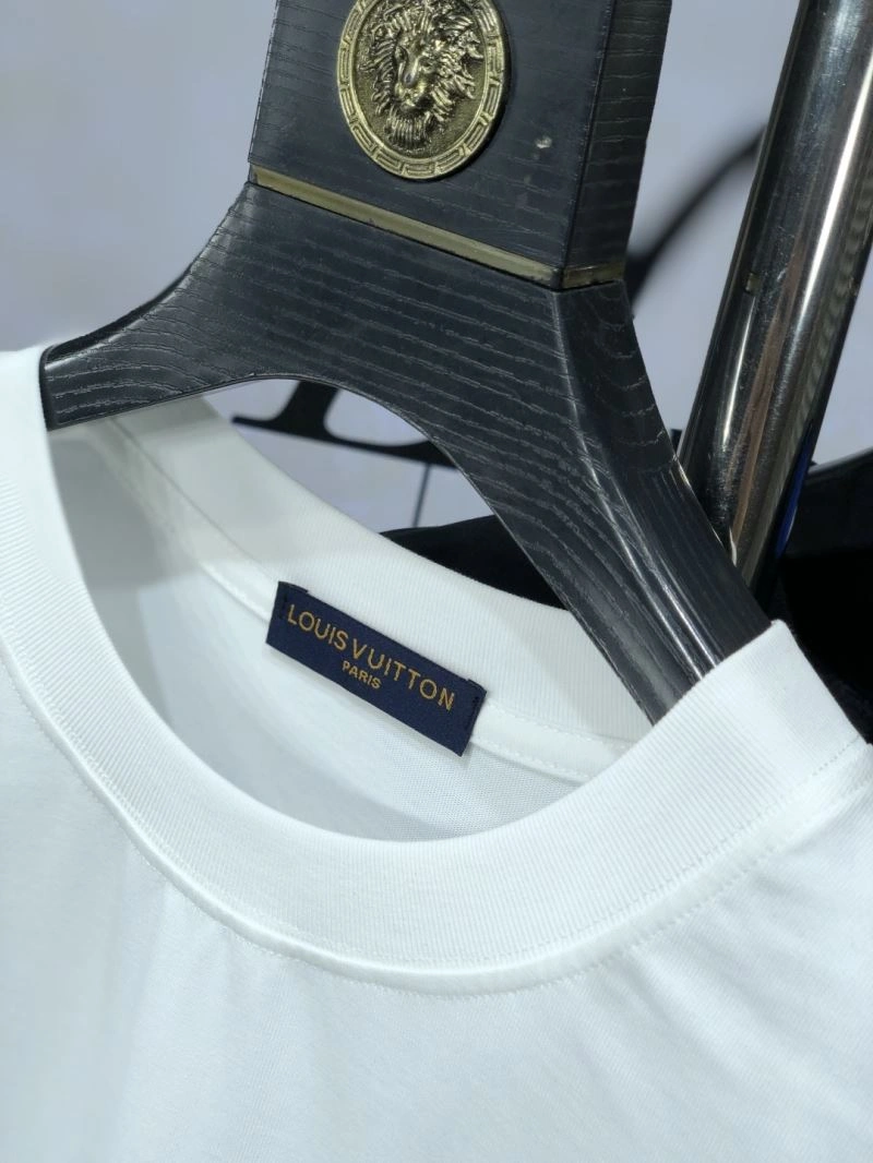 Louis Vuitton T-Shirts WaterResistant 134764