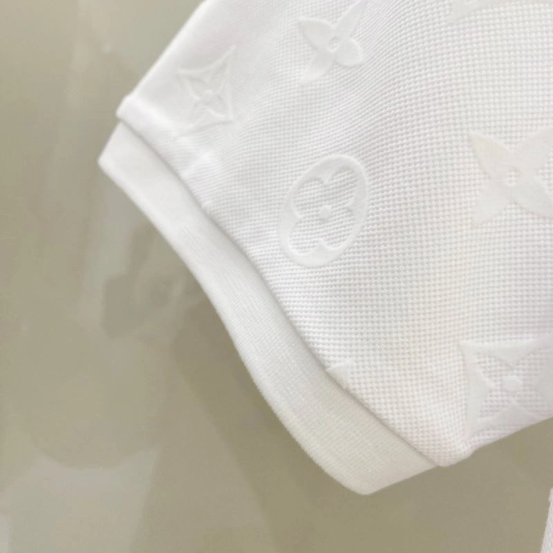 Louis Vuitton T-Shirts Bold 134779