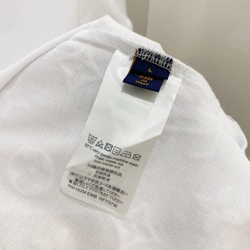 Louis Vuitton T-Shirts Bold 134779