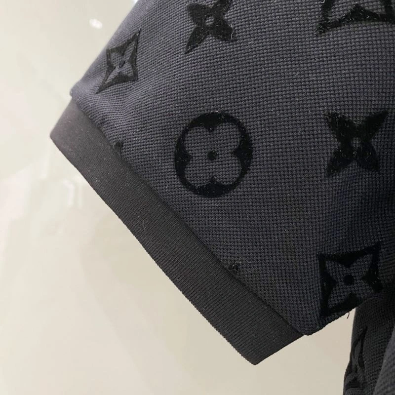 NewStyle Louis Vuitton T-Shirts 134770