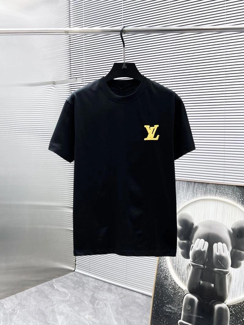 Practical Louis Vuitton T-Shirts 134766
