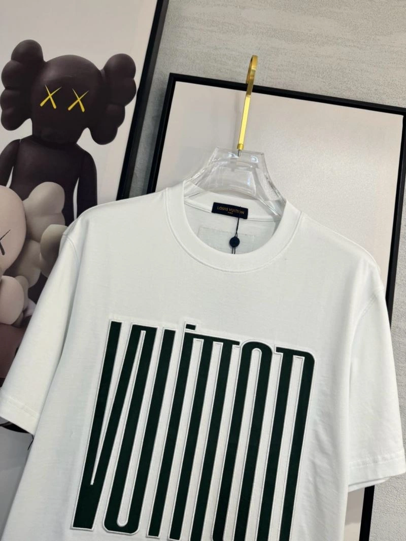 Louis Vuitton T-Shirts Unisex 134780