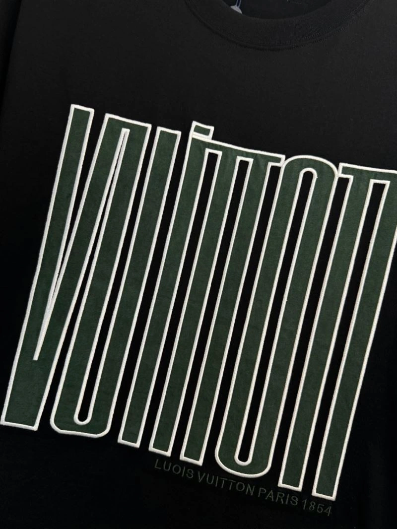 Classic Louis Vuitton T-Shirts 134761