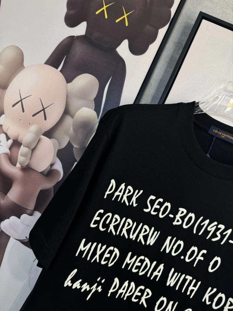TechFriendly Louis Vuitton T-Shirts 134772