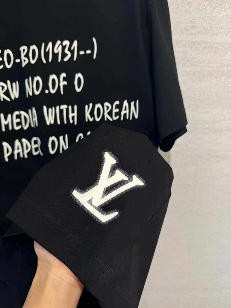 TechFriendly Louis Vuitton T-Shirts 134772