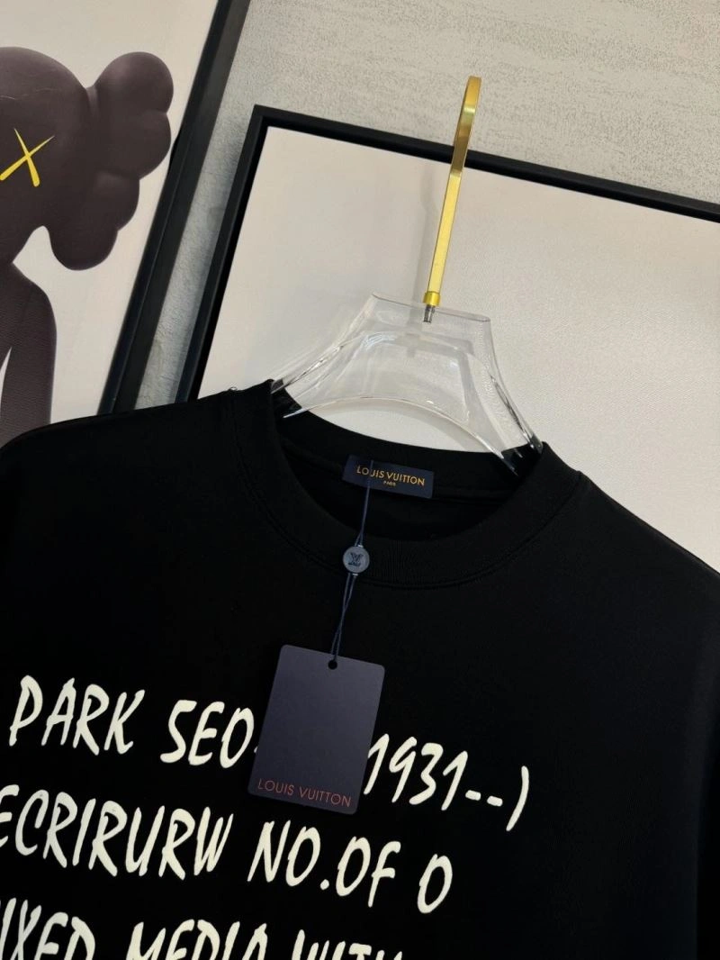 TechFriendly Louis Vuitton T-Shirts 134772