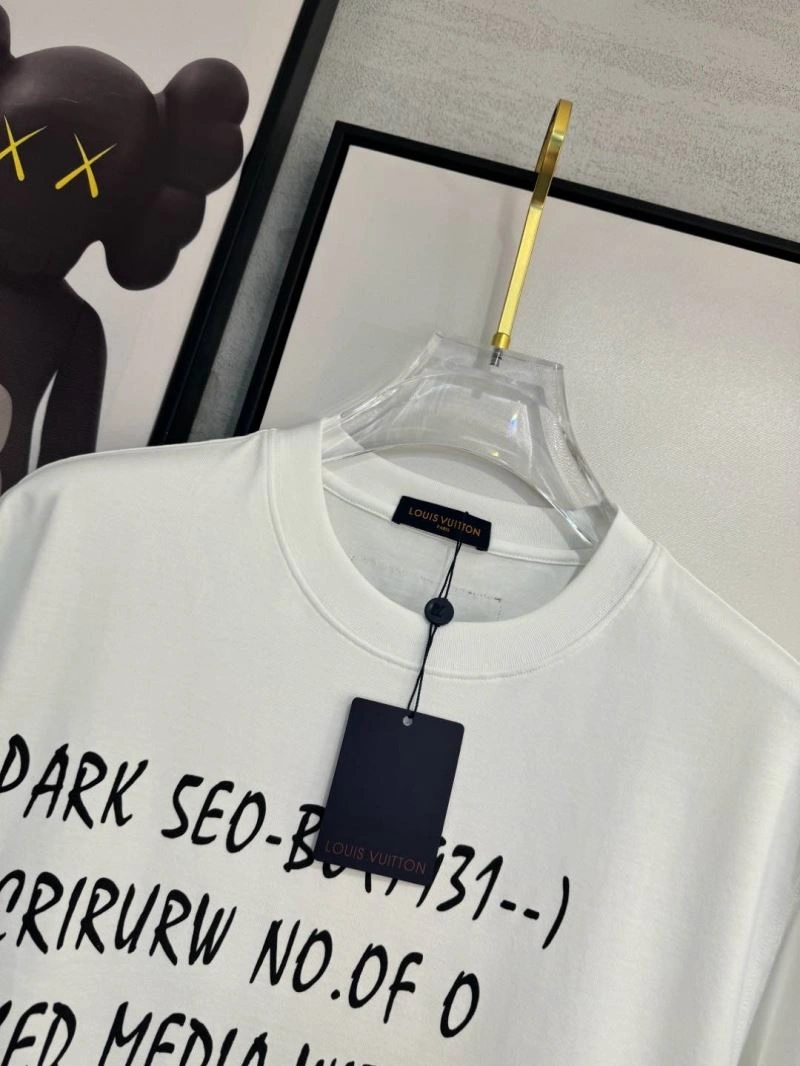TravelReady Louis Vuitton T-Shirts 134782