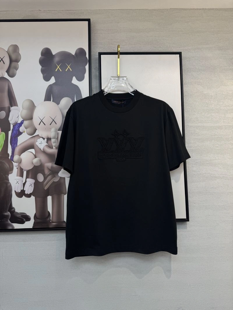 Louis Vuitton T-Shirts Seasonal 134781