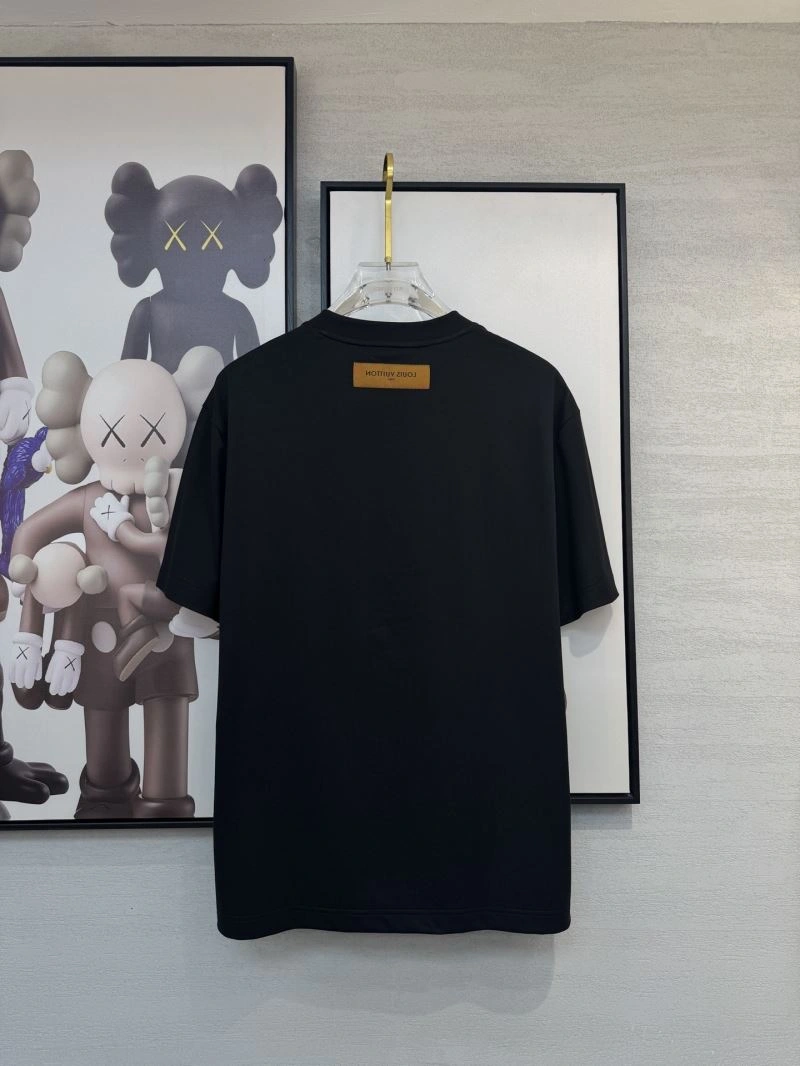Louis Vuitton T-Shirts Seasonal 134781