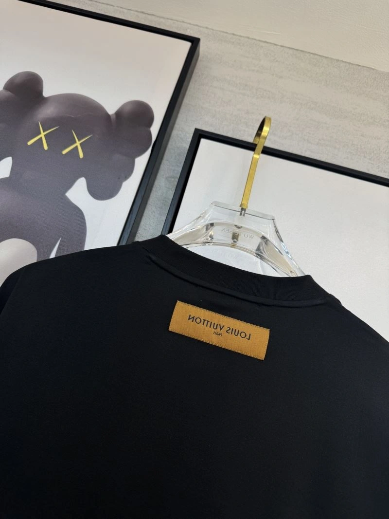 Louis Vuitton T-Shirts Seasonal 134781