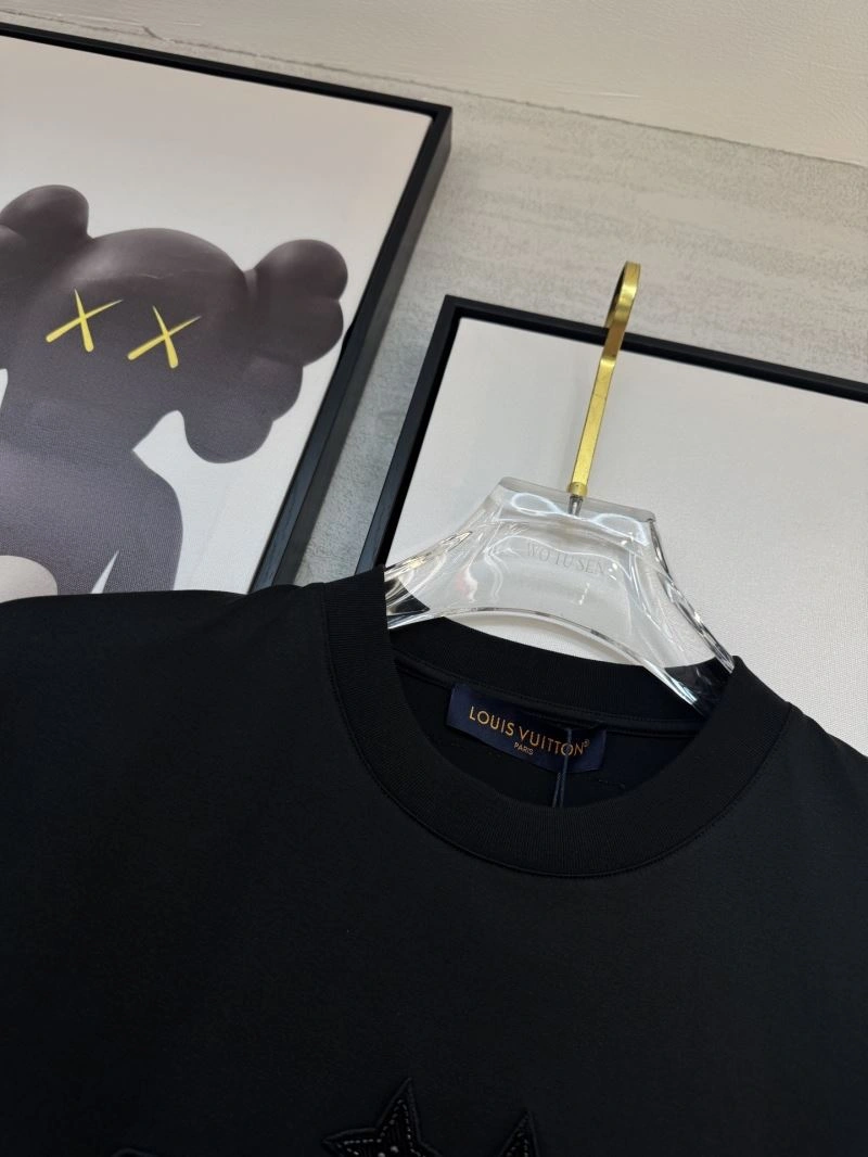 Louis Vuitton T-Shirts Seasonal 134781