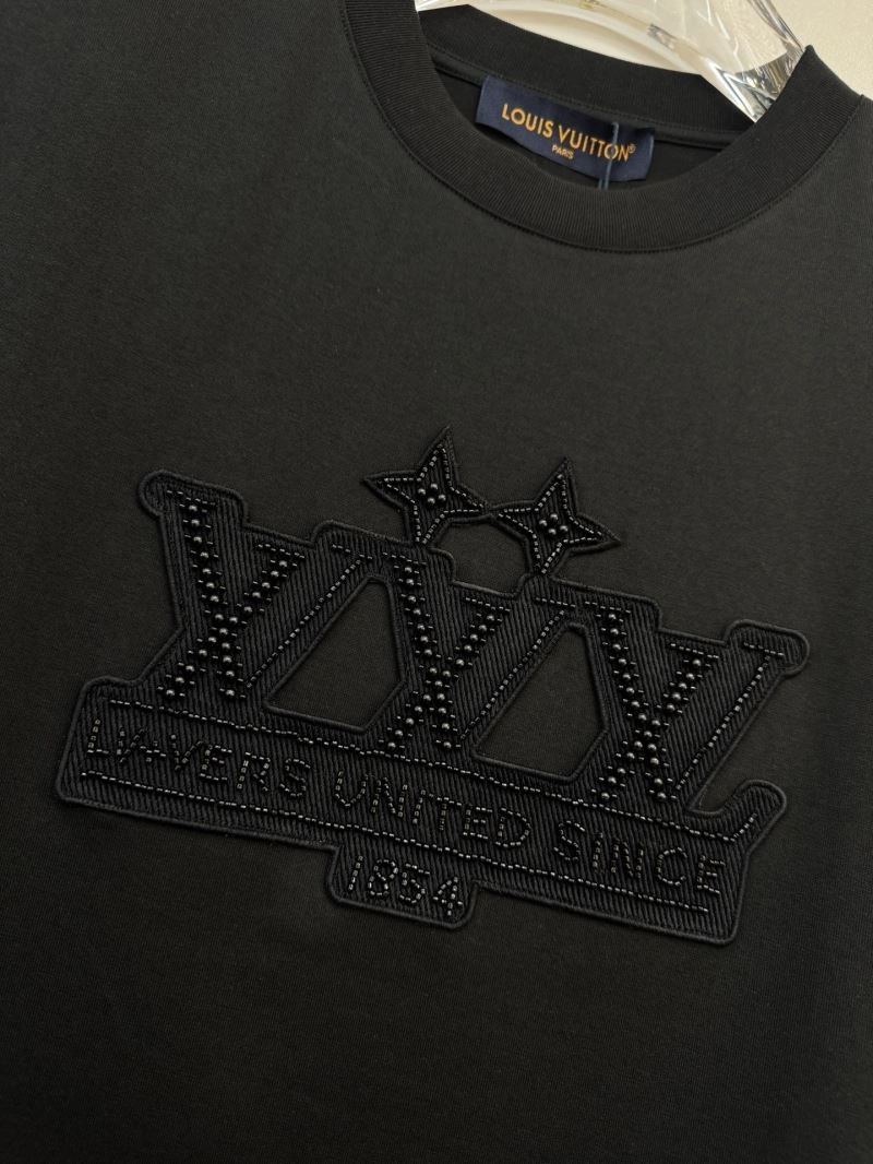 Louis Vuitton T-Shirts Seasonal 134781