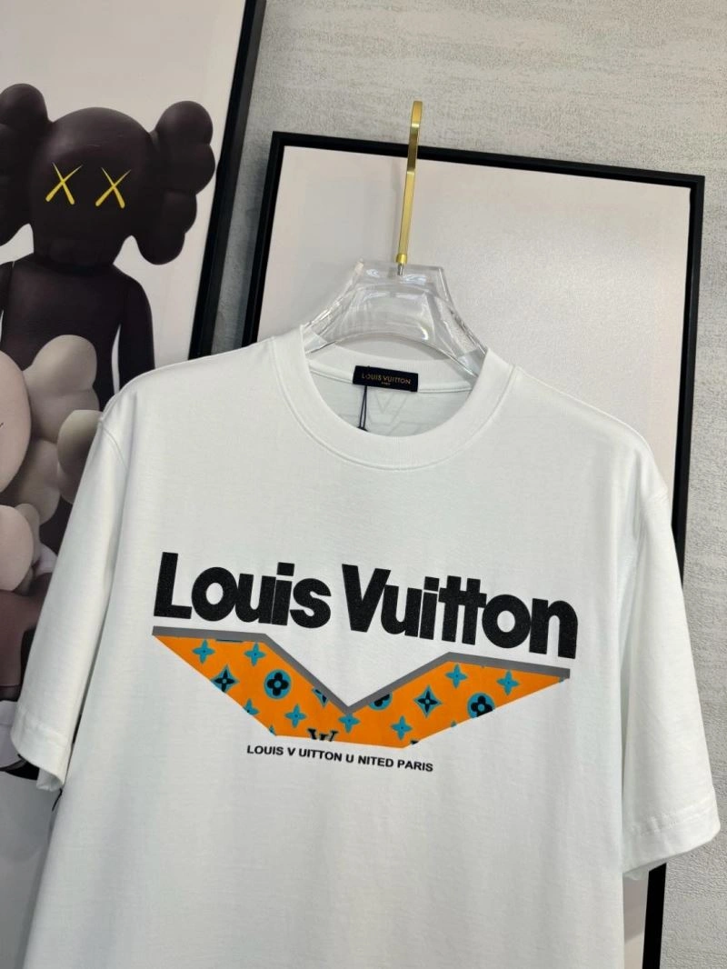 Louis Vuitton T-Shirts Comfortable 134777