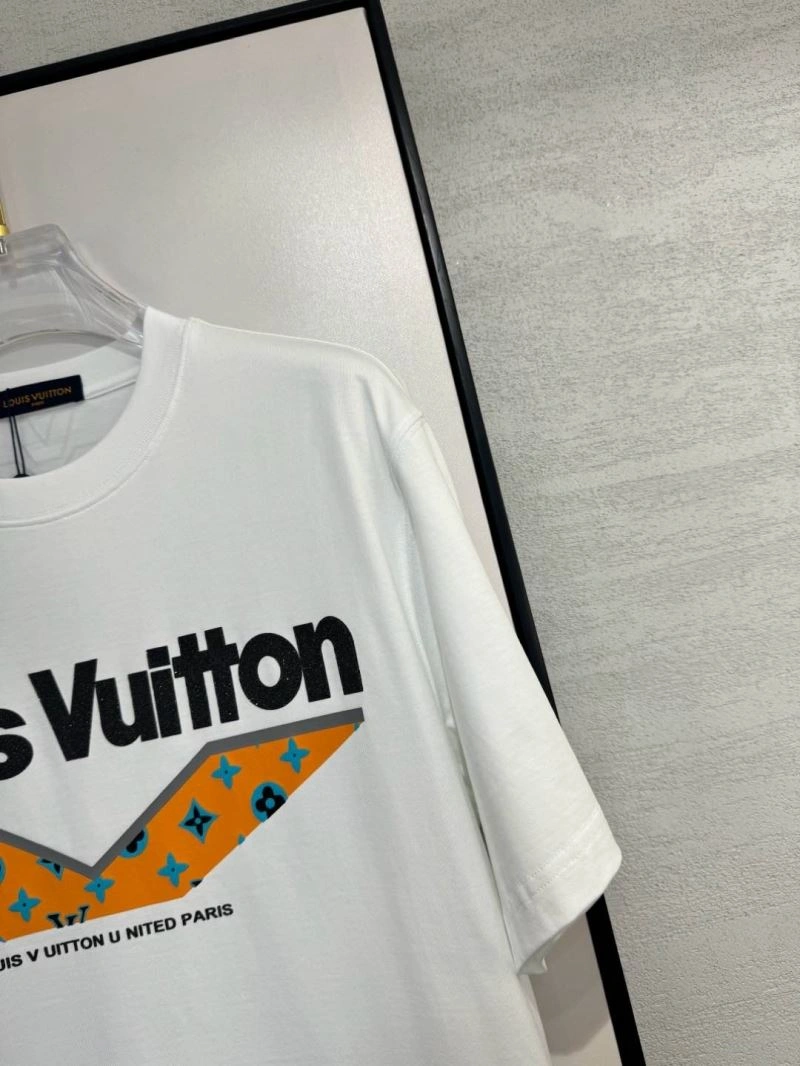 Louis Vuitton T-Shirts Comfortable 134777