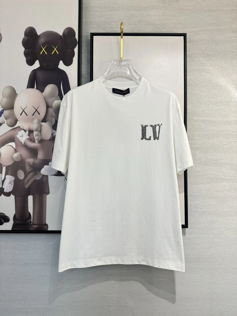 GoodFit Louis Vuitton T-Shirts 134760