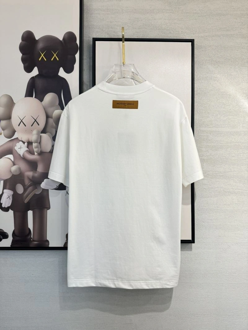 Sophisticated Louis Vuitton T-Shirts 134755
