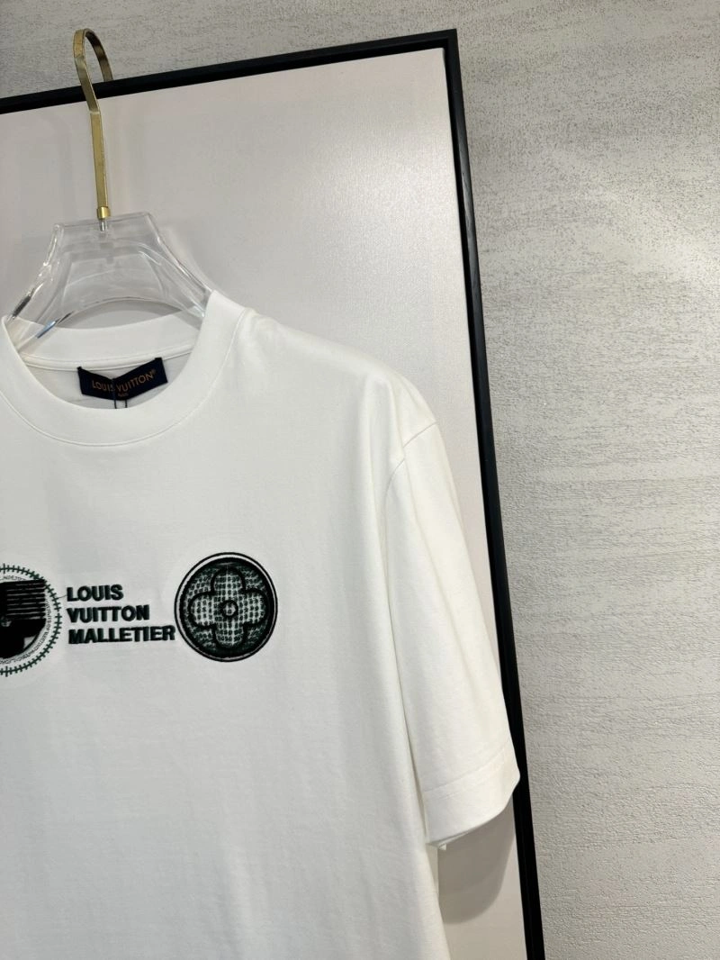 Sophisticated Louis Vuitton T-Shirts 134755