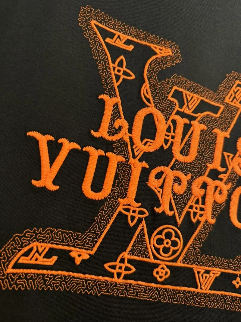 Louis Vuitton T-Shirts Sophisticated 134757