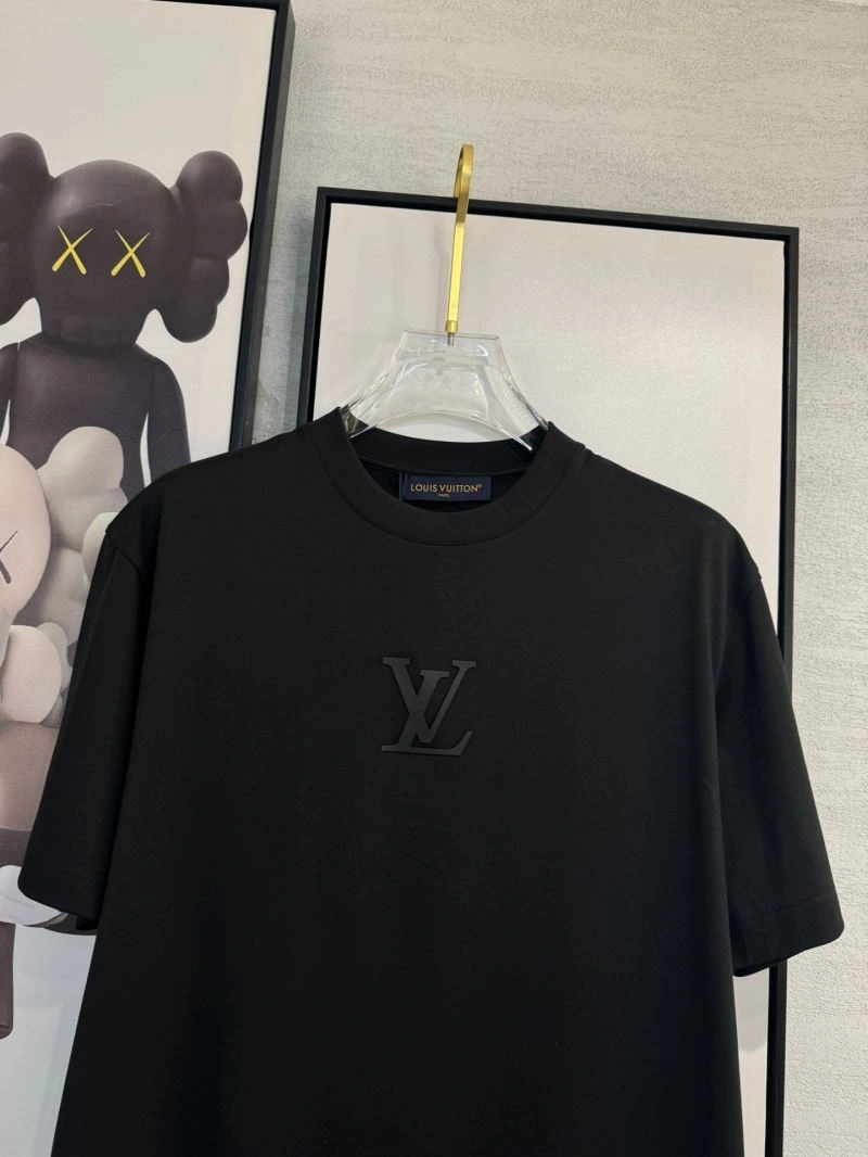 Louis Vuitton T-Shirts Functional 134752