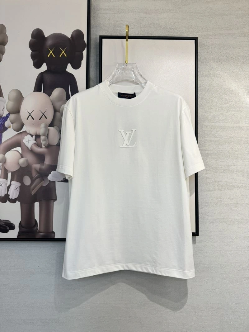 Louis Vuitton T-Shirts Fashionable 134751