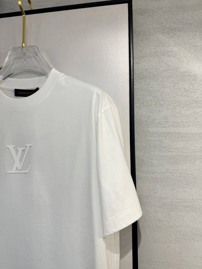 Louis Vuitton T-Shirts Fashionable 134751