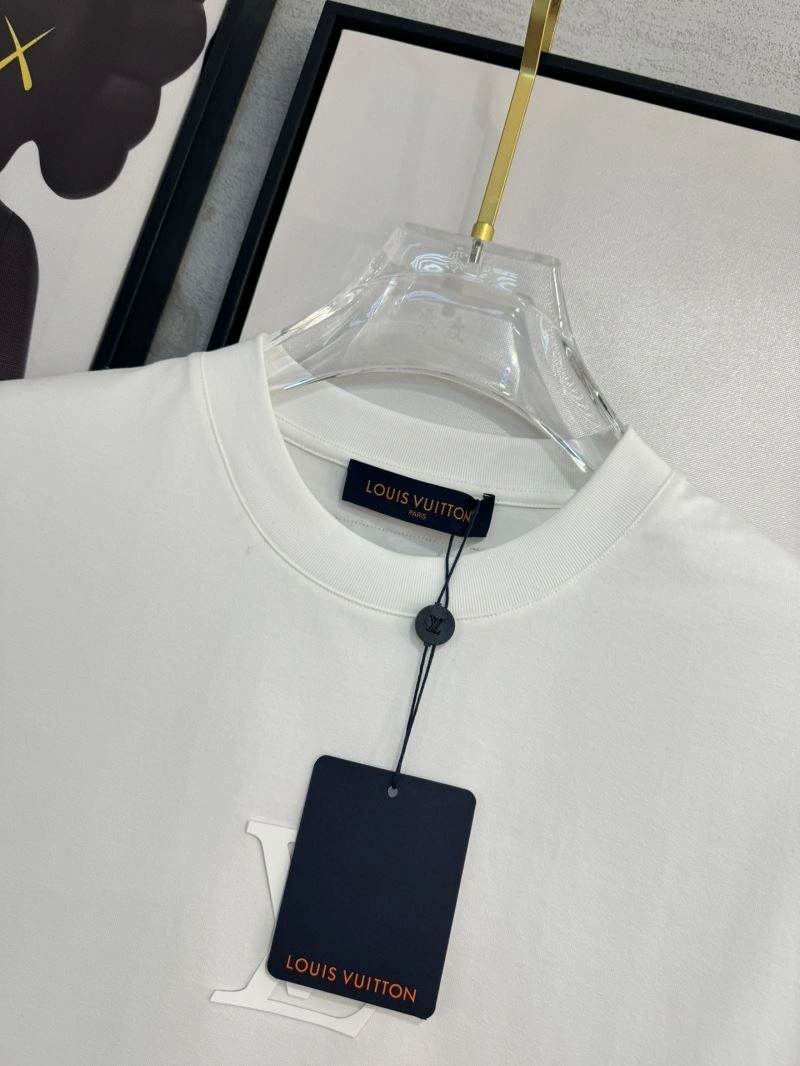Louis Vuitton T-Shirts Fashionable 134751