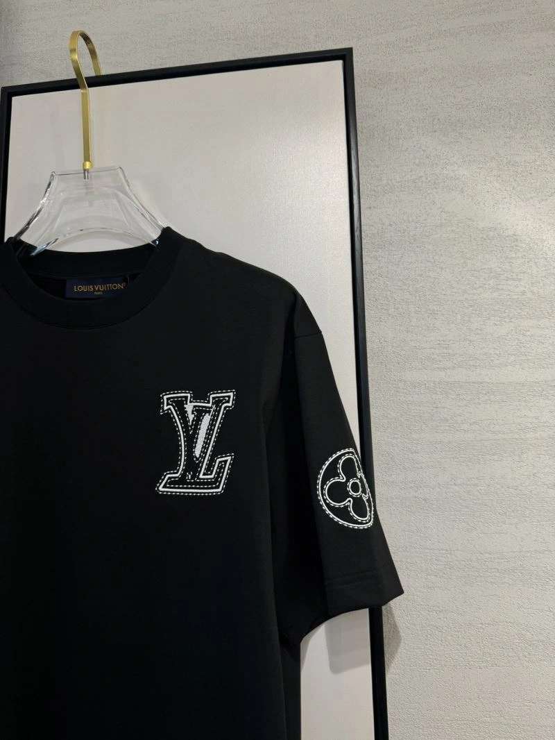 Louis Vuitton T-Shirts EasyMatch 134785
