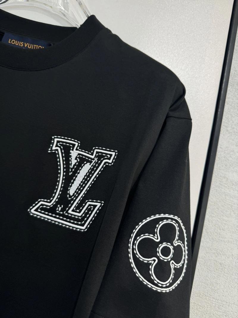 Louis Vuitton T-Shirts EasyMatch 134785