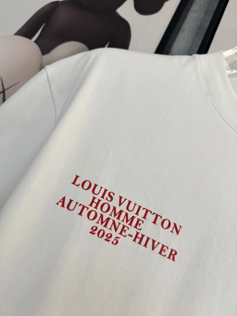 Louis Vuitton T-Shirts Sustainable 134749