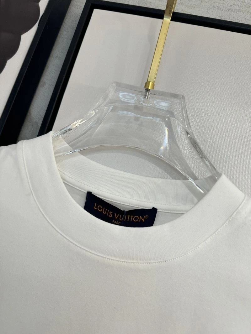 Louis Vuitton T-Shirts Sustainable 134749