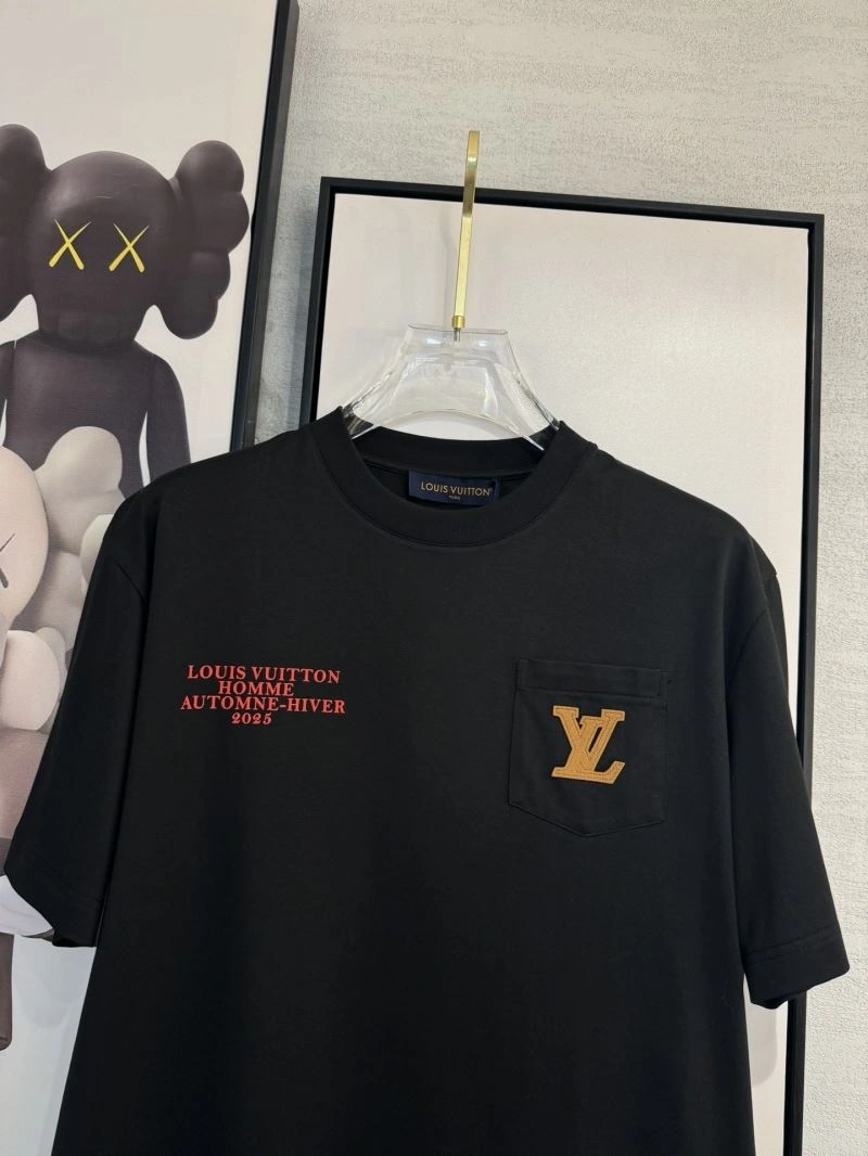 Affordable Louis Vuitton T-Shirts 134748