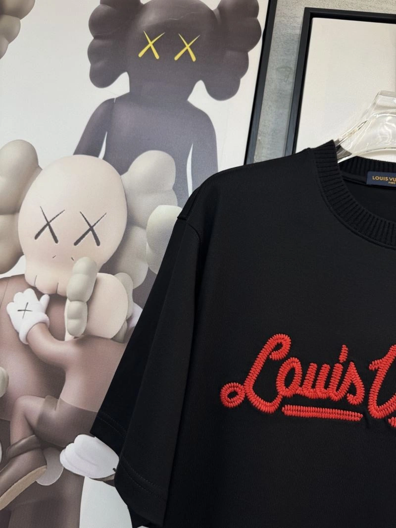 Louis Vuitton T-Shirts DailyWear 134738