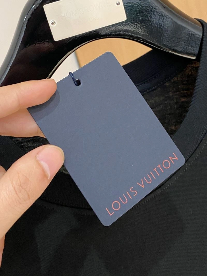 Louis Vuitton T-Shirts TechFriendly 134720