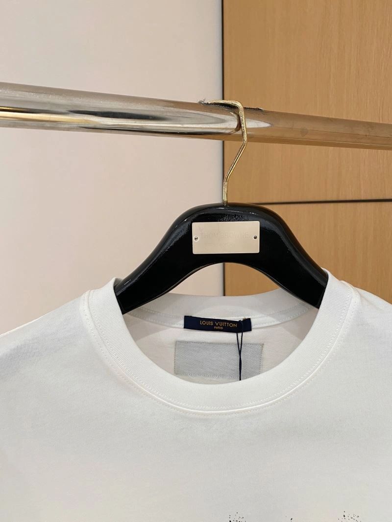 Louis Vuitton T-Shirts Classic 134742