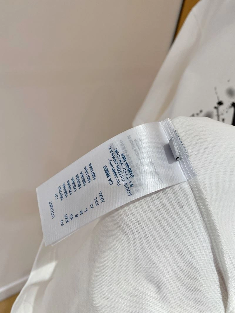 Louis Vuitton T-Shirts Classic 134742