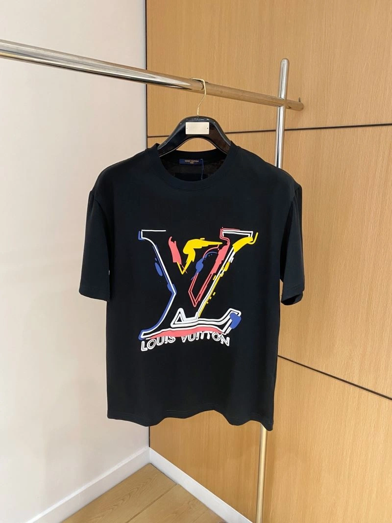 Louis Vuitton T-Shirts Sustainable 134727
