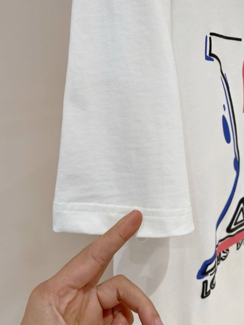 Original Louis Vuitton T-Shirts 134788