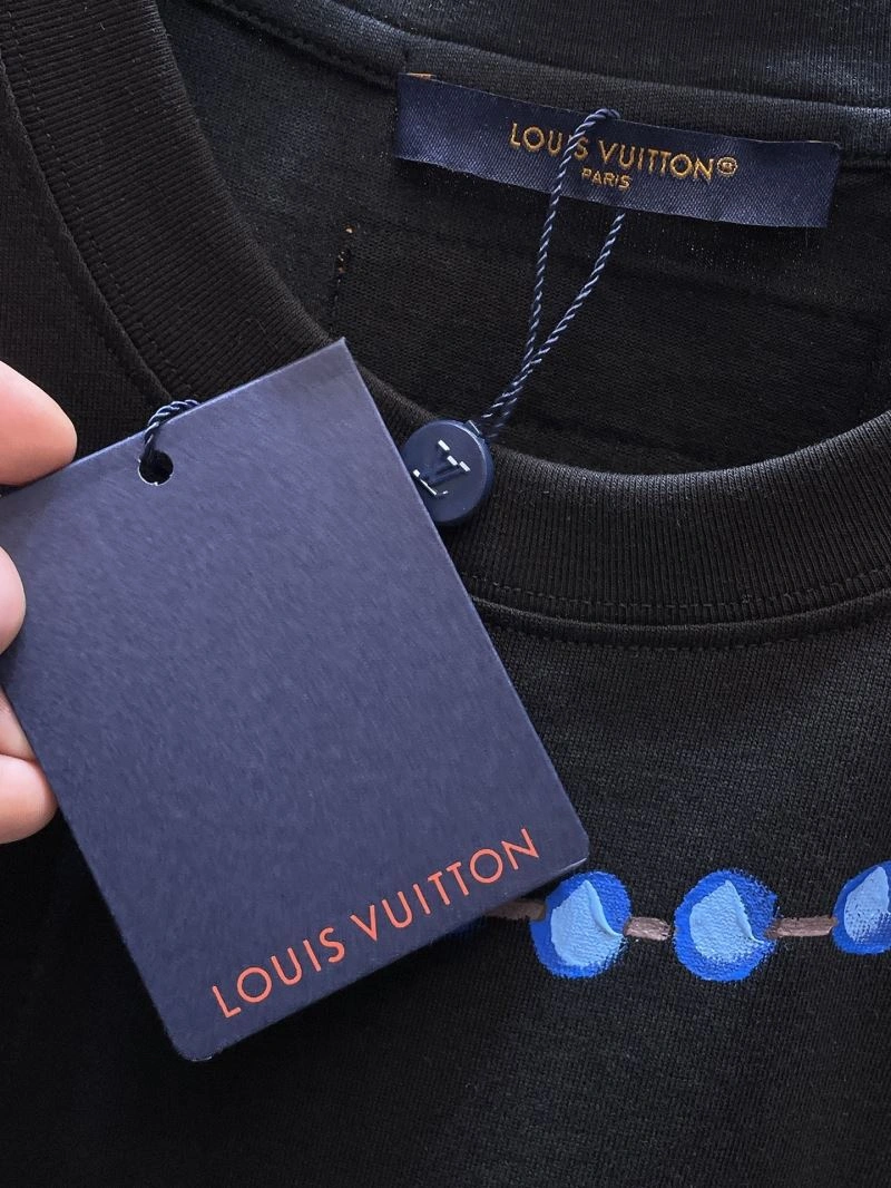 Louis Vuitton T-Shirts Stretchable 134730