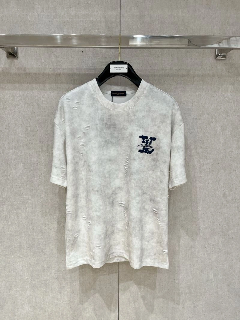 Neat Louis Vuitton T-Shirts 134736
