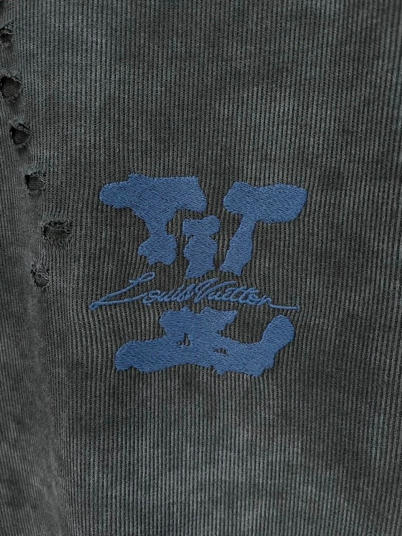 EyeCatching Louis Vuitton T-Shirts 134728