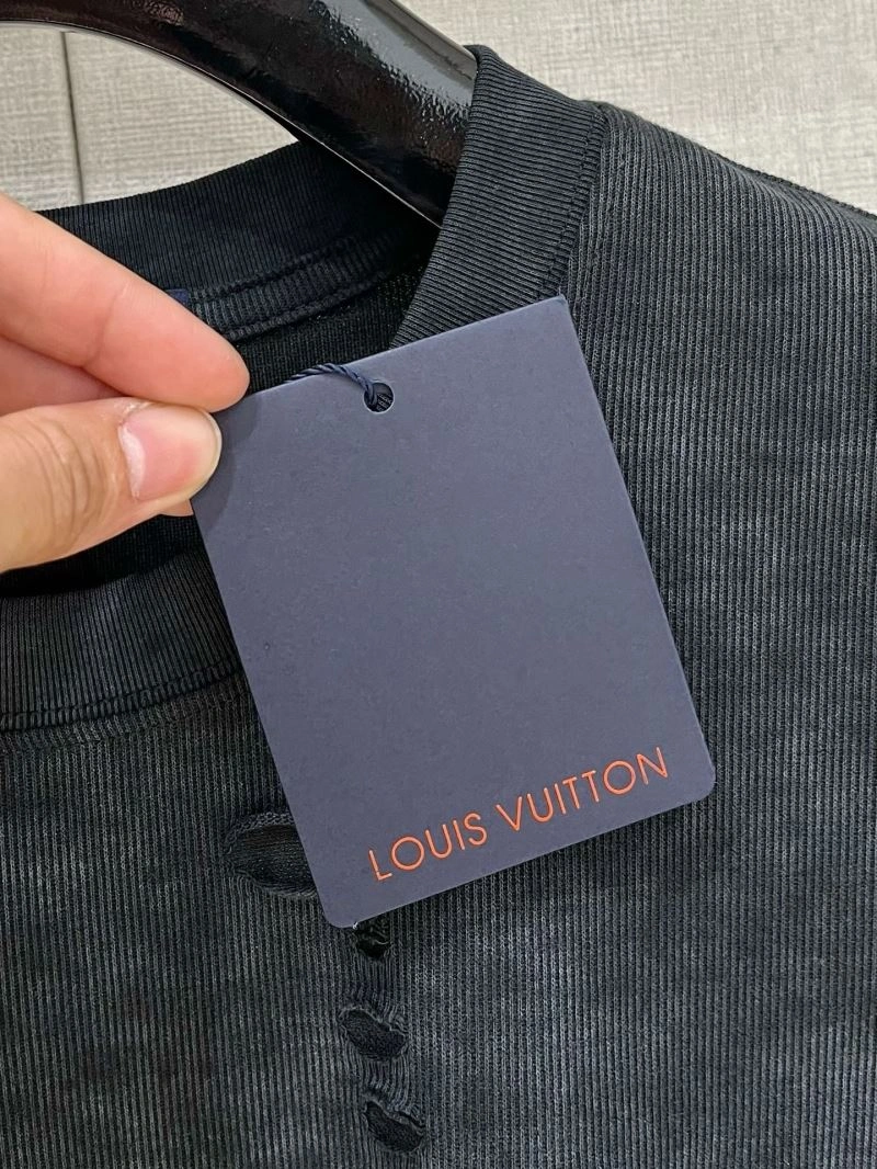 EyeCatching Louis Vuitton T-Shirts 134728