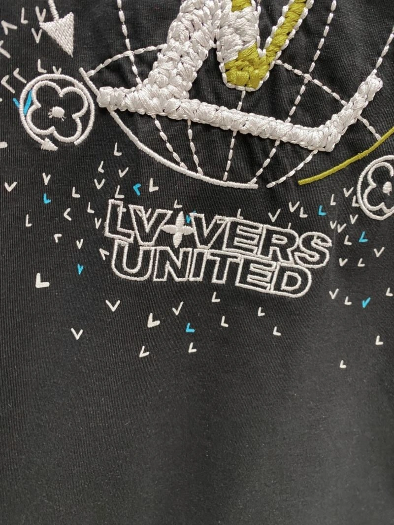Attractive Louis Vuitton T-Shirts 134719
